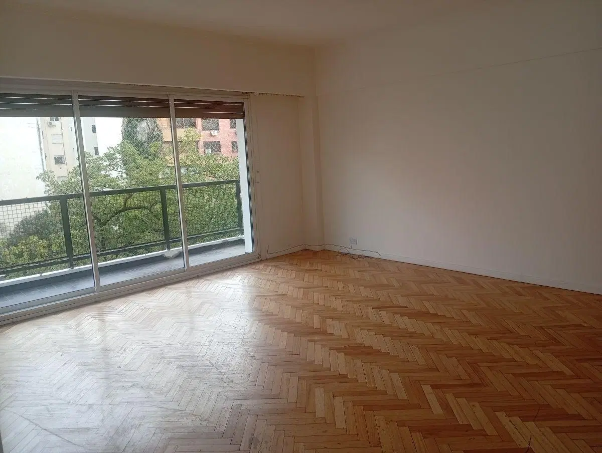 Hermoso semipiso con cochera fija. La mejor zona de La Imprenta 3