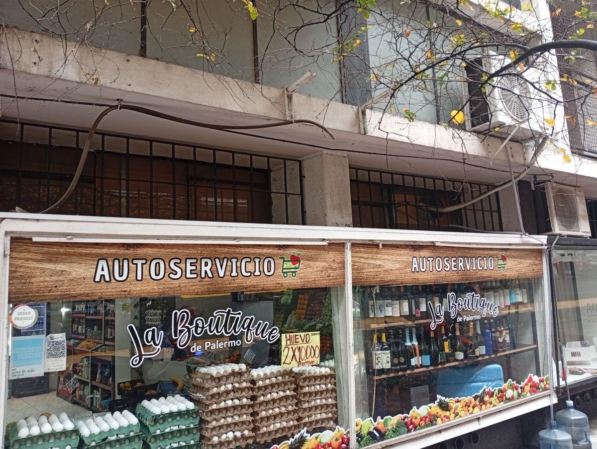 Excelente local a pasos Av Santa Fe, apto varios destinos. Disponible a partir del 01/07.