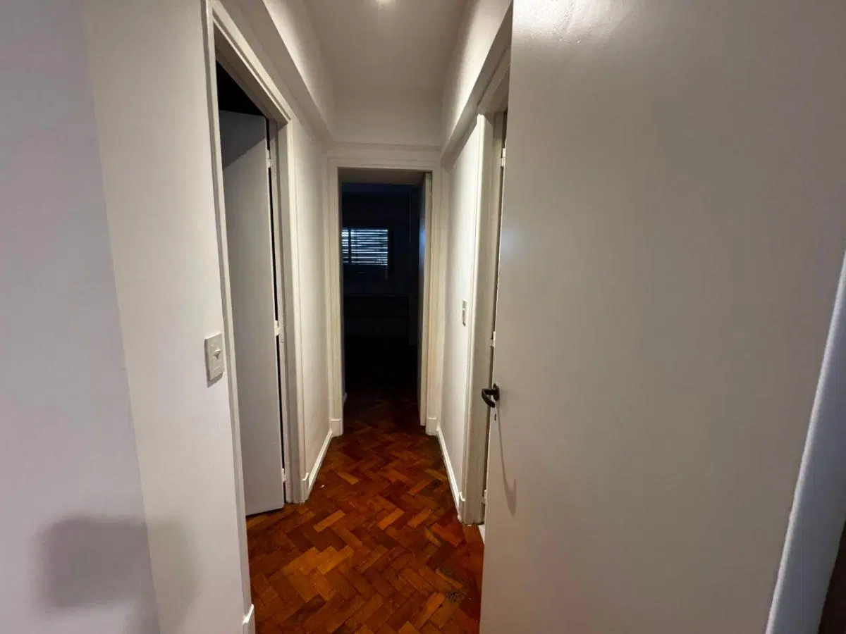 Excelente 3 Ambientes todo al frente con balcón. Reciclado 1