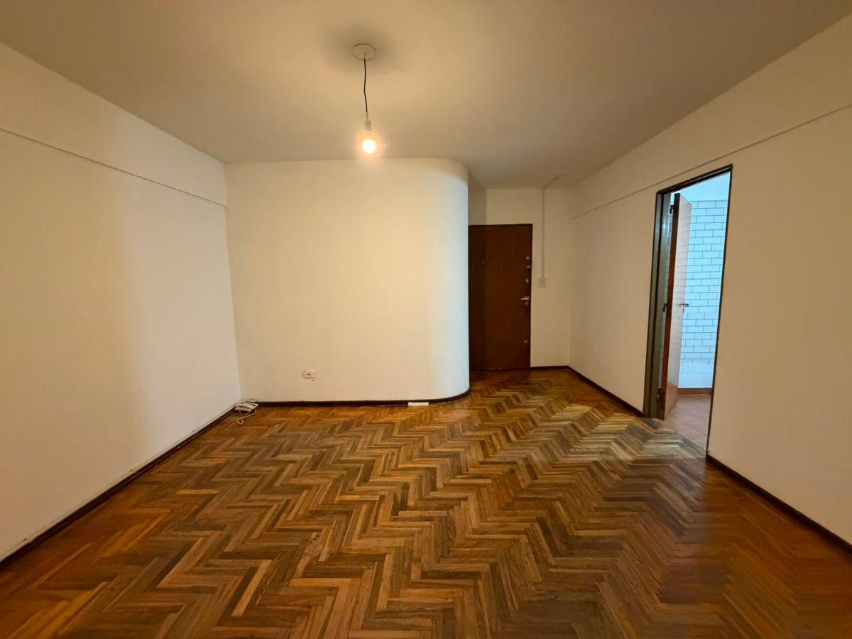 Foto de Muy lindo 2 ambientes en excelente ubicación, a pasos Av Santa Fe, imagen 3