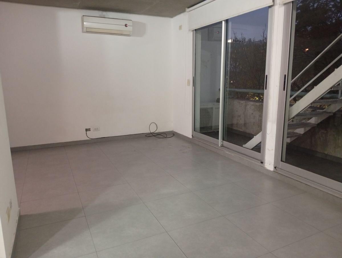 Foto de Espectacular dúplex con terraza propia con parrilla. Edificio con, imagen 2
