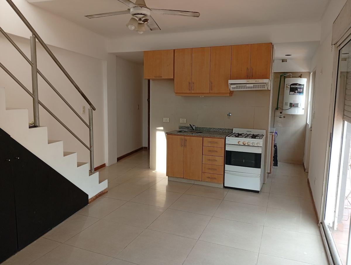 Foto de Hermoso depto en dúplex 2 plantas , 2 baños, imagen 4