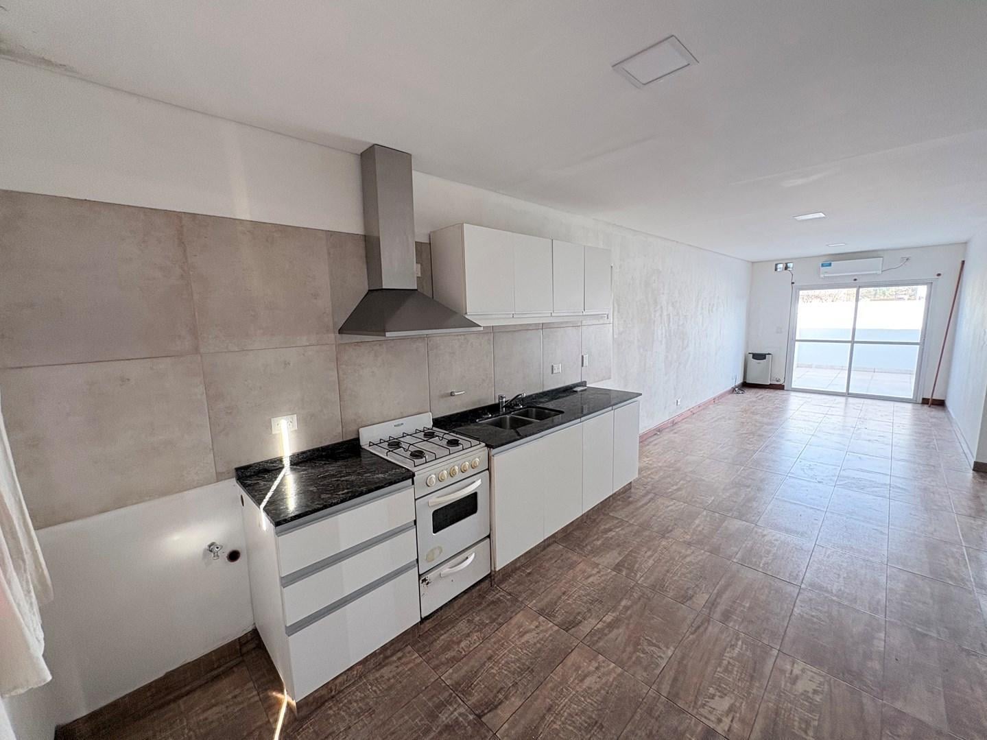 Foto de Departamento en Alquiler en General Pacheco, Tigre, G.B.A. Zona Norte, imagen 3