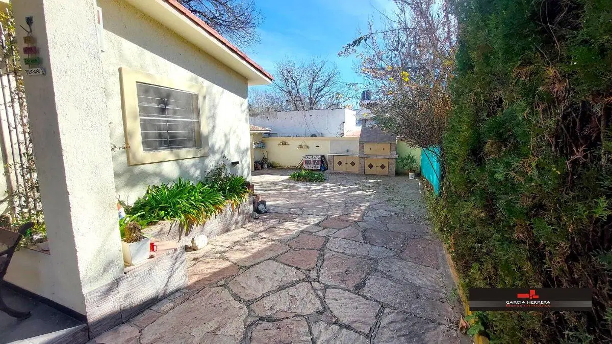 Casa Impecable, hermosa y en Exc. Ubicación. 8
