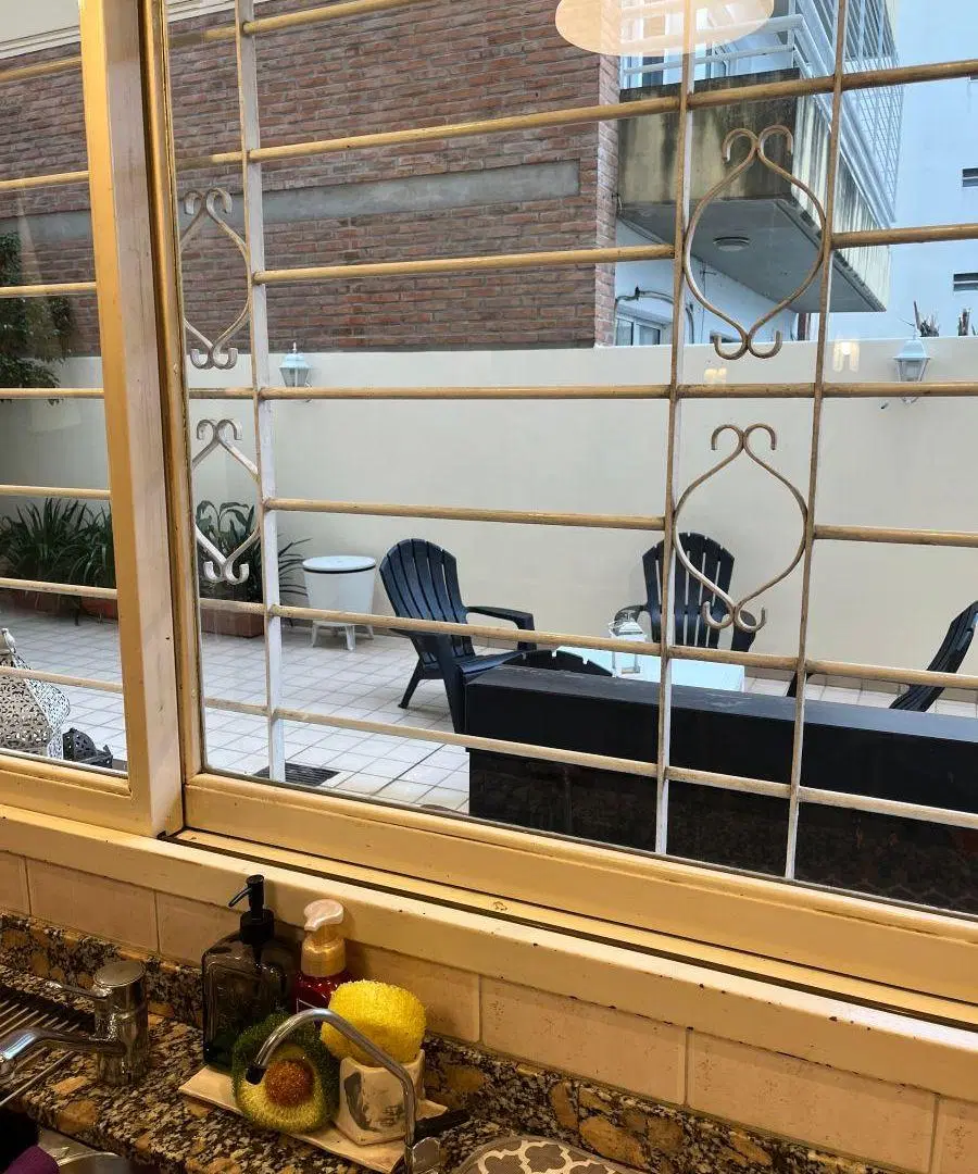 Departamento en venta con espectacular patio y dos cocheras fijas 8