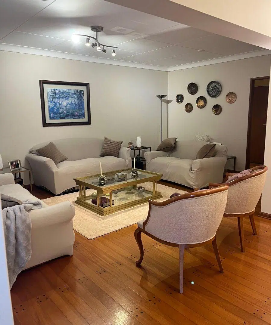 Departamento en venta con espectacular patio y dos cocheras fijas 4
