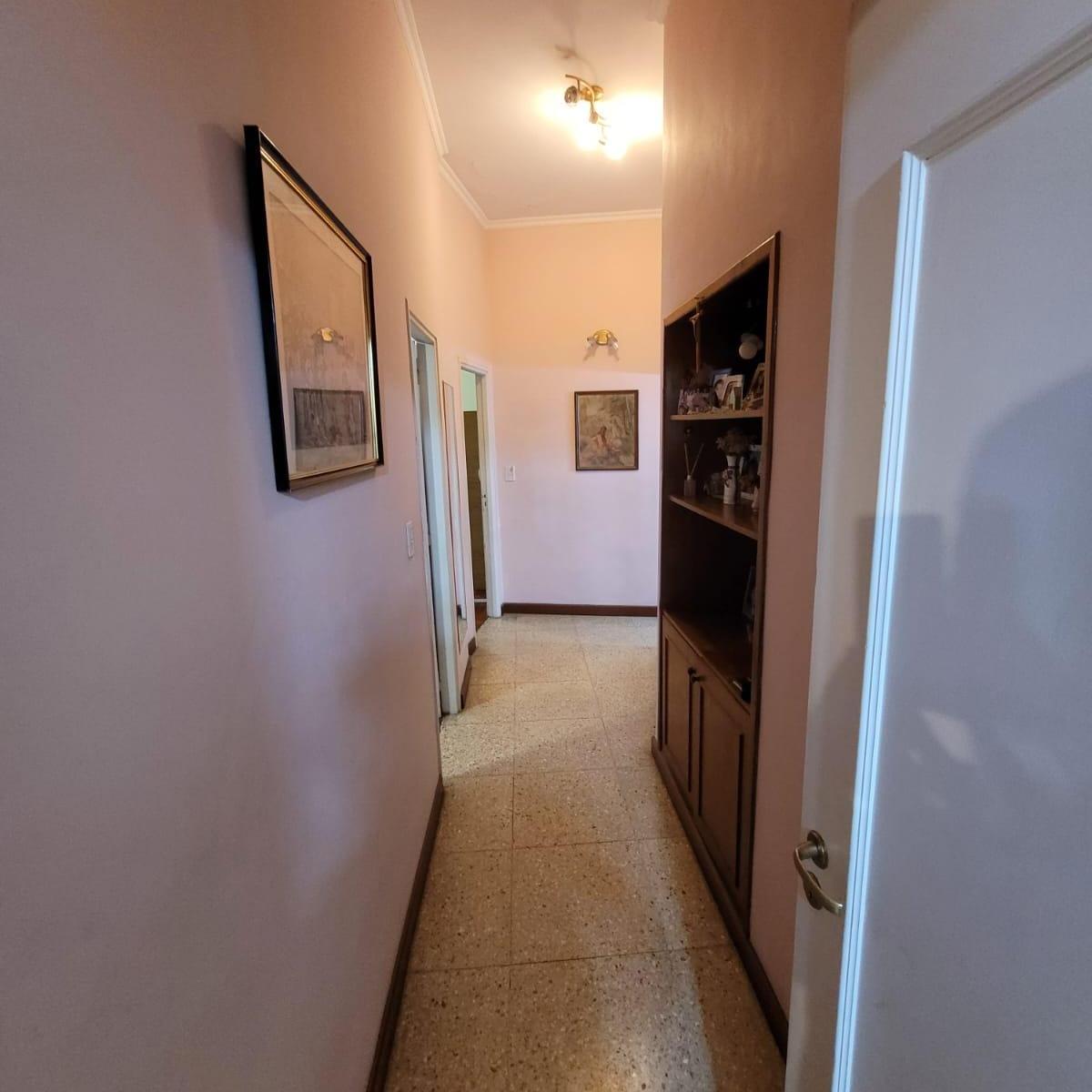 3 Ambientes con Dependencia Al Frente 4