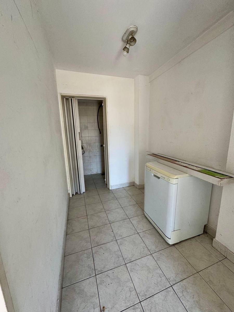 Foto de DEPARTAMENTO 4 AMBIENTES CON DEPENDENCIA EN VENTA, imagen 4