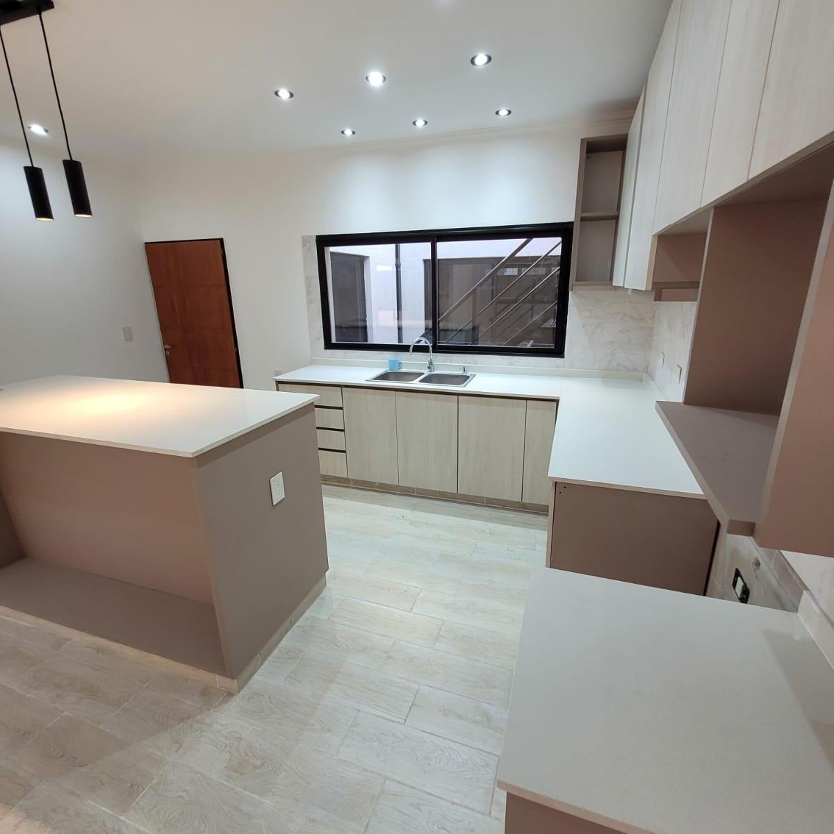 Hermosa Casa Sobre Lote Propia en El Barrio de Barracas 1