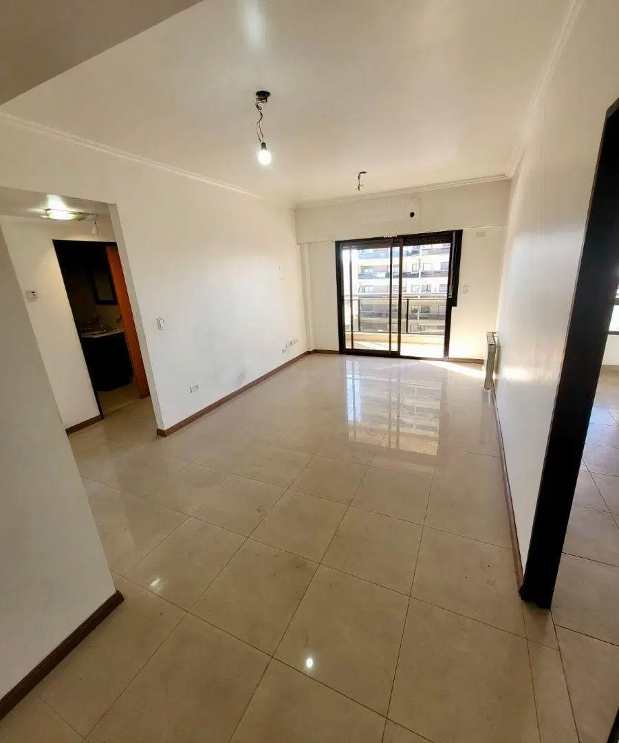 DEPARTAMENTO EN VENTA EN BARRACAS 2