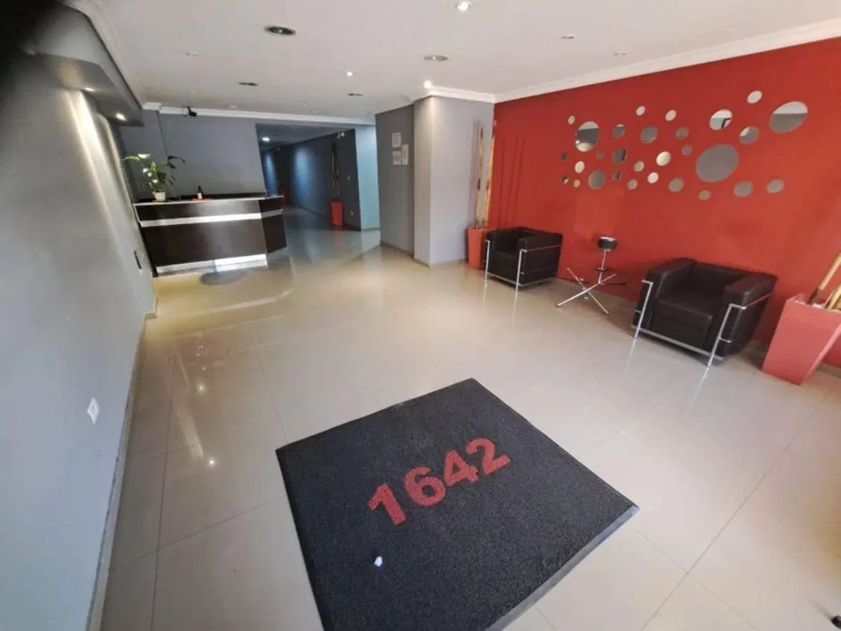 DEPARTAMENTO EN VENTA EN BARRACAS 3