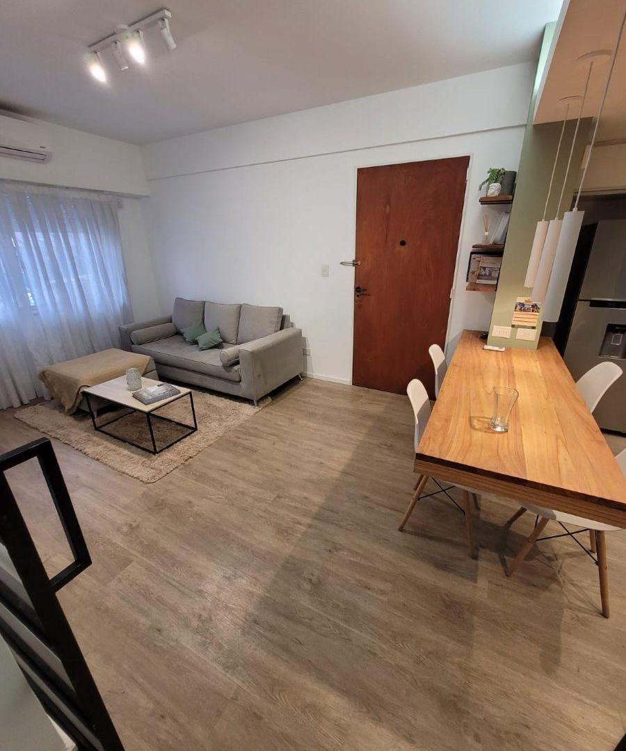 Foto de DEPARTAMENTO EN PLANTA BAJA TOTALMENTE RECICLADO A NUEVO, imagen 2