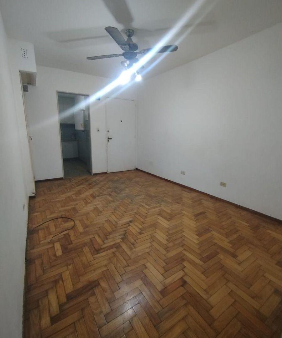 Foto de DEPARTAMENTO EN ALQUILER - 2 AMBIENTES EN BARRACAS, imagen 2