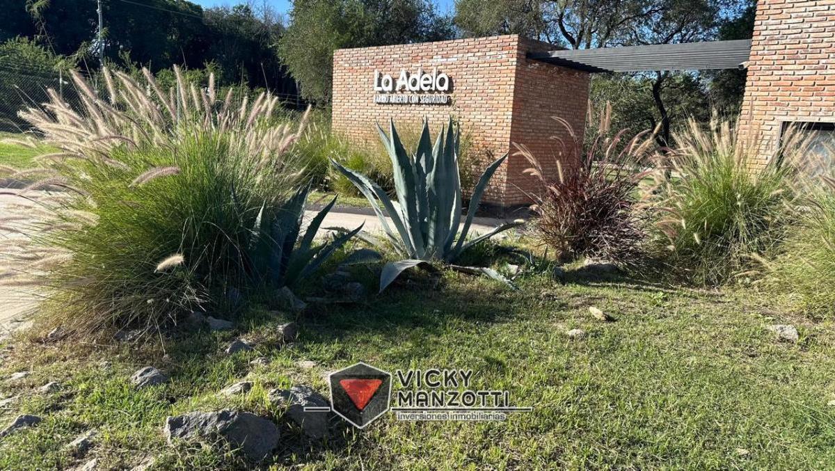 Lote 450 m² - Barrio Cerrado - La Adela 2
