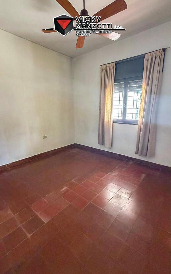Foto de VENTA CASA 2 dor. con Patio - Barrio Dean Funes, imagen 4