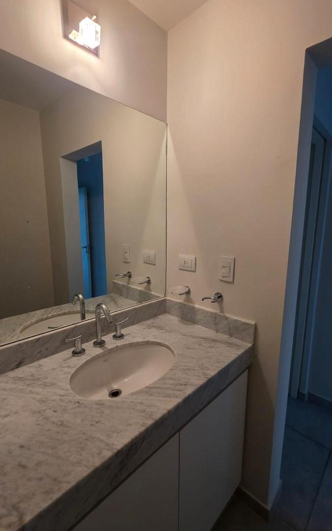Foto de Departamento en alquiler de 2 dormitorios en Las Piedras, Valle, imagen 1