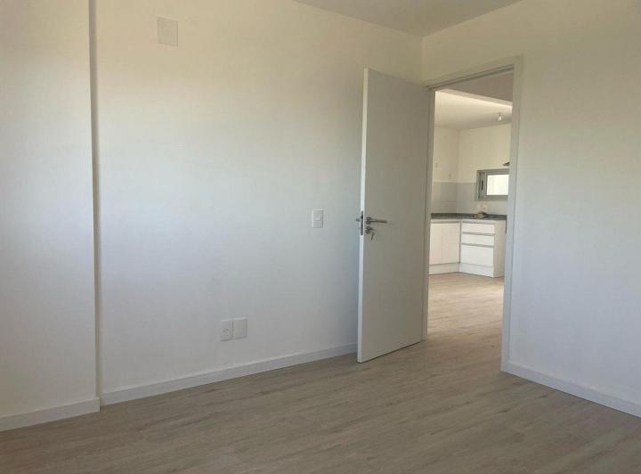 Alquiler de apartamento de 2 dormitorios en Pando 4