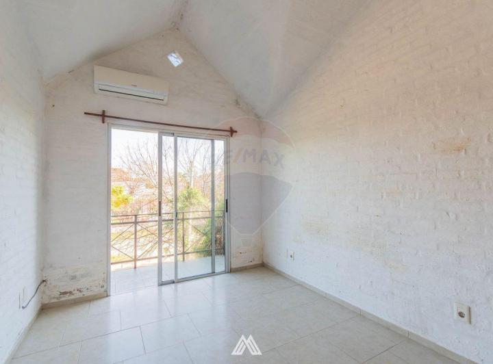 Alquiler casa duplex 2 dorm. en Villa Argentina 1