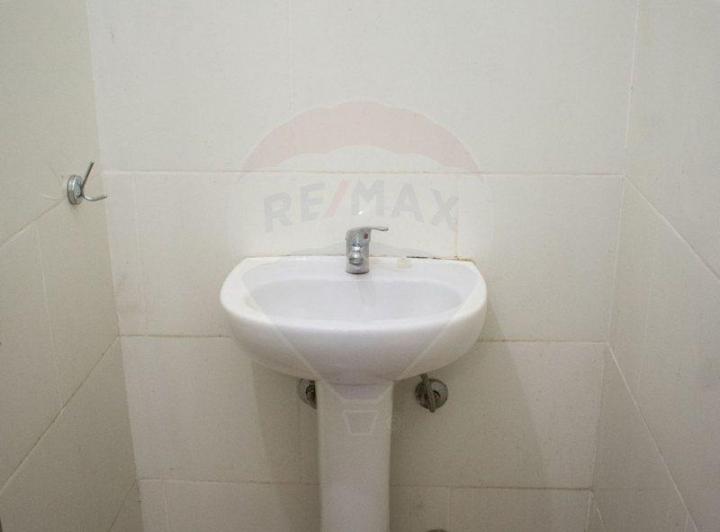 Alquiler local comercial en la Ciudad de Pando 4