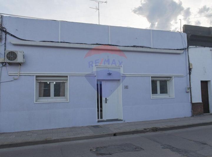 ALQUILER OFICINAS/CONSULTORIOS CENTRO CANELONES 1