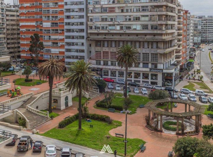 Apartamento 3 dormitorios Alquiler Punta Carretas 2