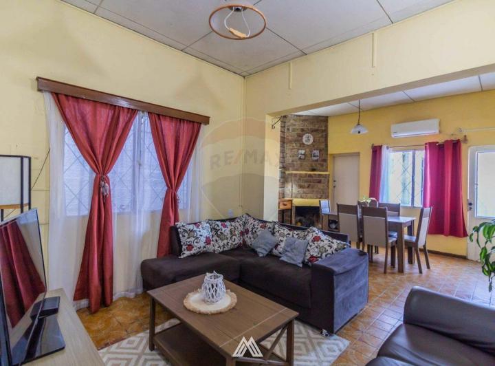 Alquier casa dos dormitorios posible LUC Cerro Sur 3
