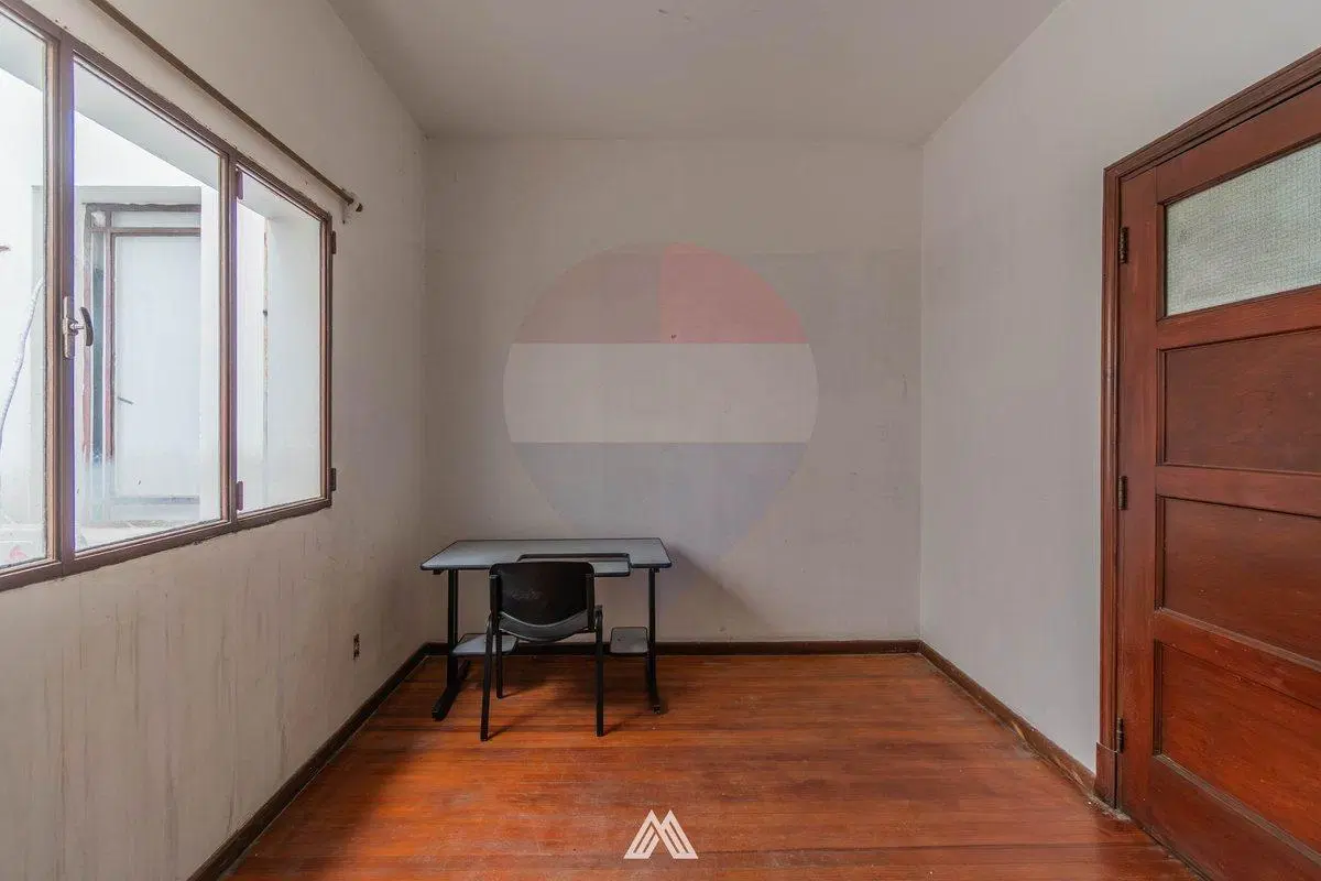 VENTA-oficina/estudio-CIUDAD VIEJA 2