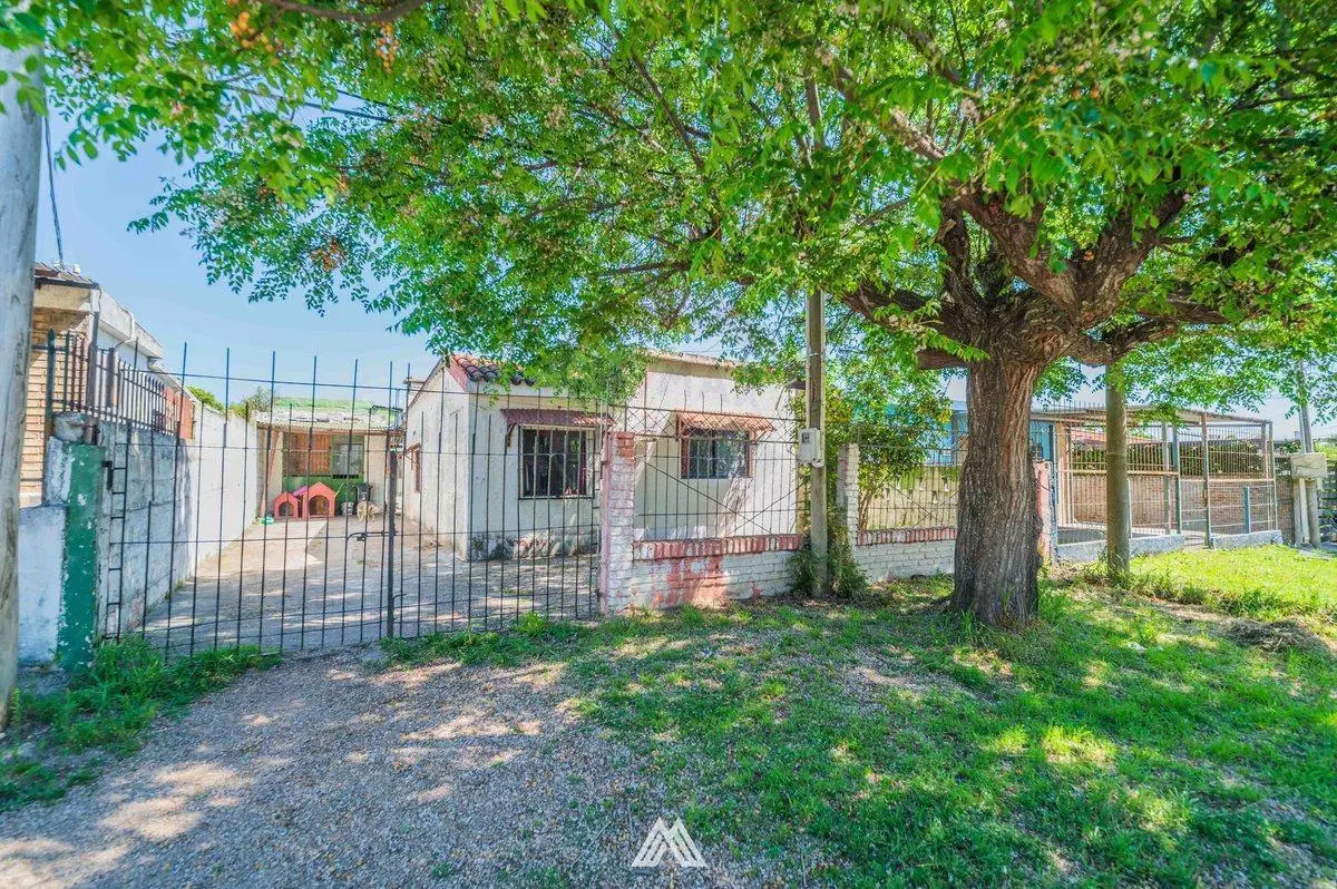 VENTA CASA 2 DORM LAS PIEDRAS 680 M2 2