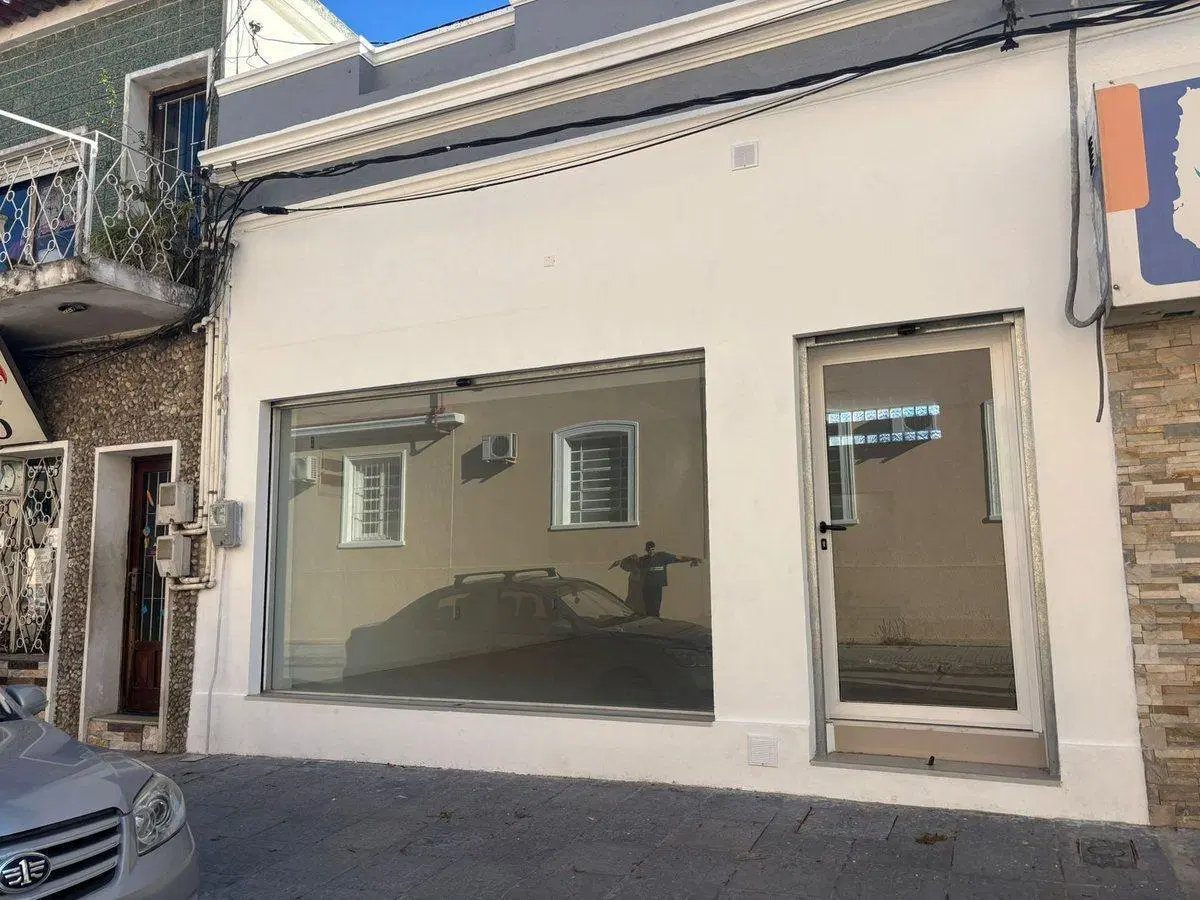 Alquiler de local comercial en el centro de Pando 5