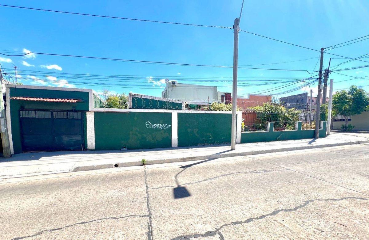 Venta casa en Pando dos dormitorios y garaje