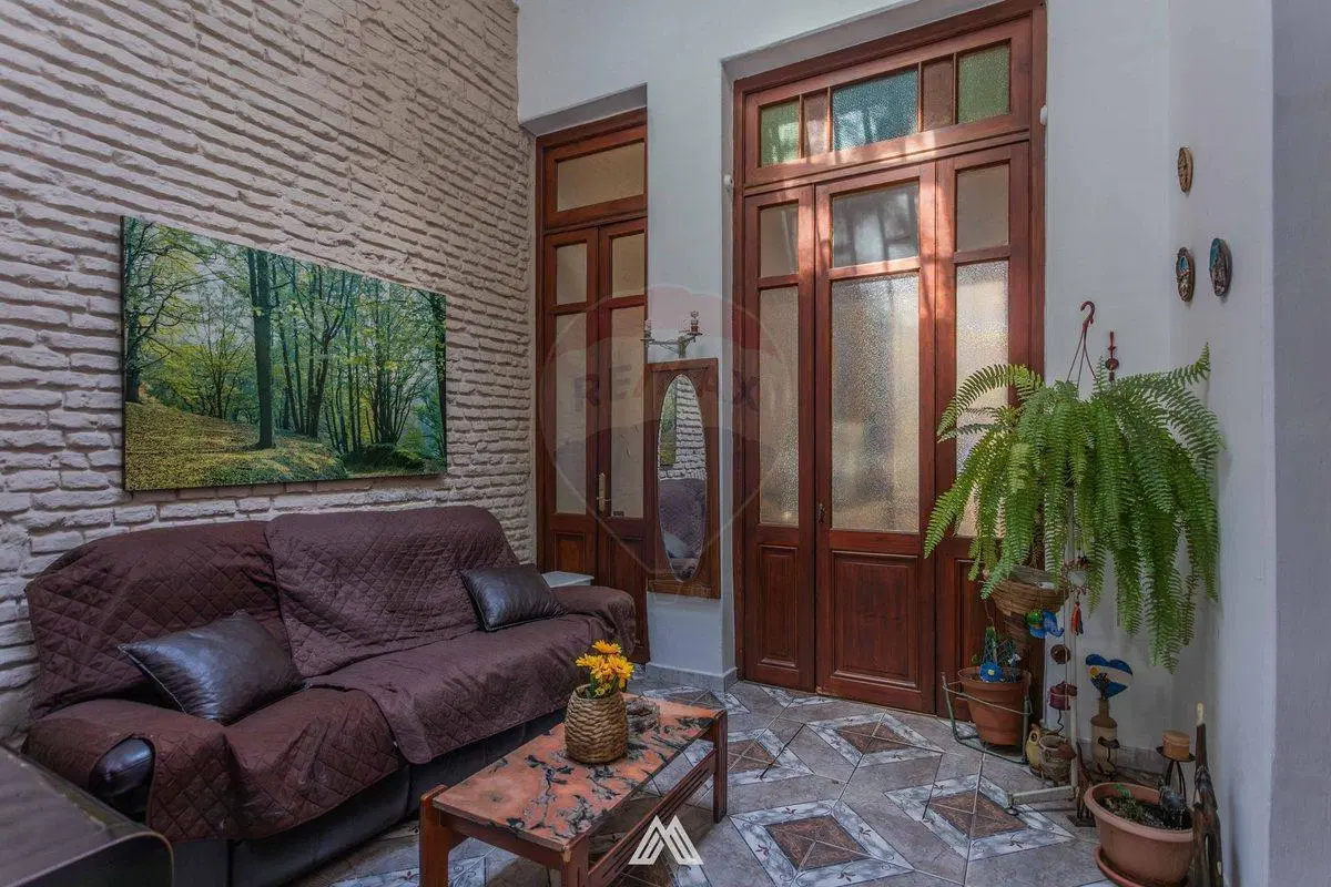 Venta casa 4 dormitorios 3 baños Tres Cruces 3