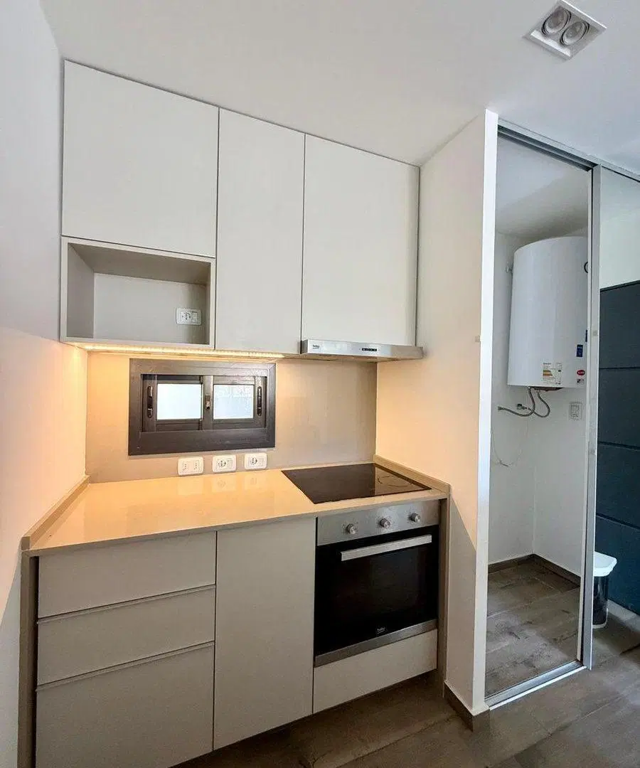 Alquiler apartamento Pocitos 1 dorm con Parrillero 2
