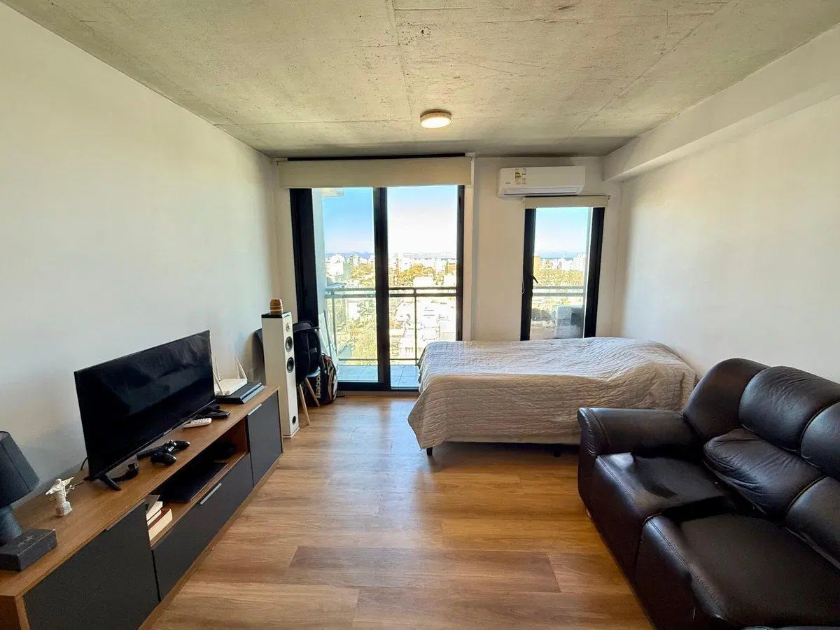 Alquiler apartamento monoambiente Pocitos balcón 2