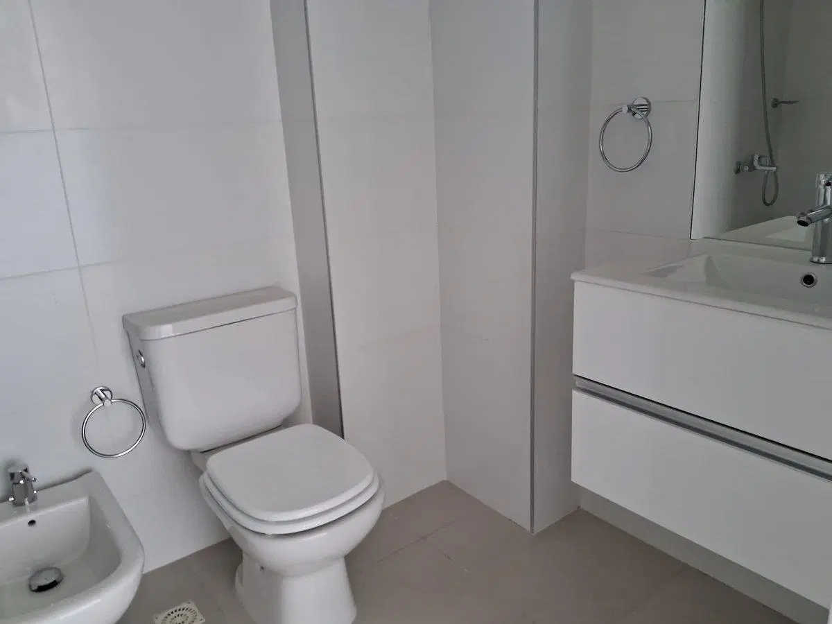 Alquiler de apartamento dos dormitorios en Pando 4