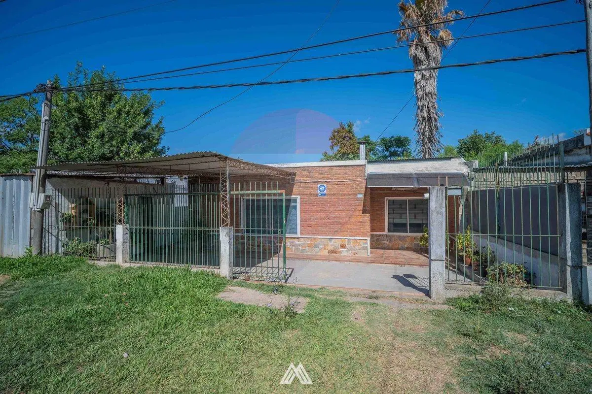 VENTA CASA 2 DORMITORIOS Y APTO LAS PIEDRAS 2