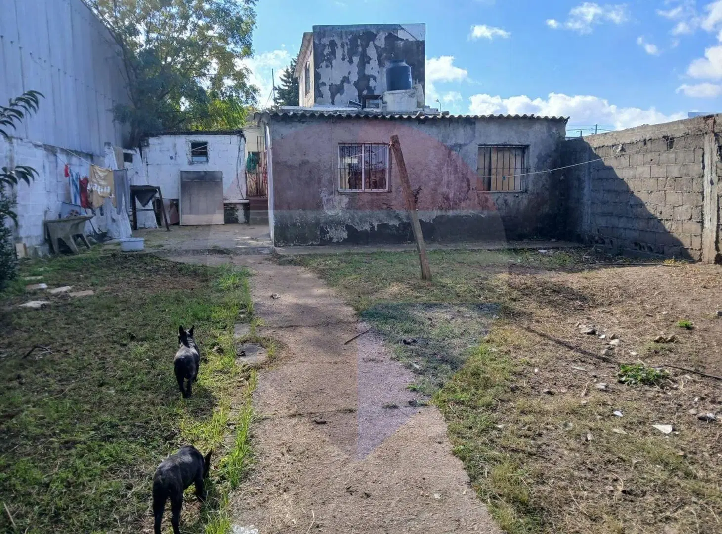 Venta padrón una casa y 2 aptos Villa Española 3