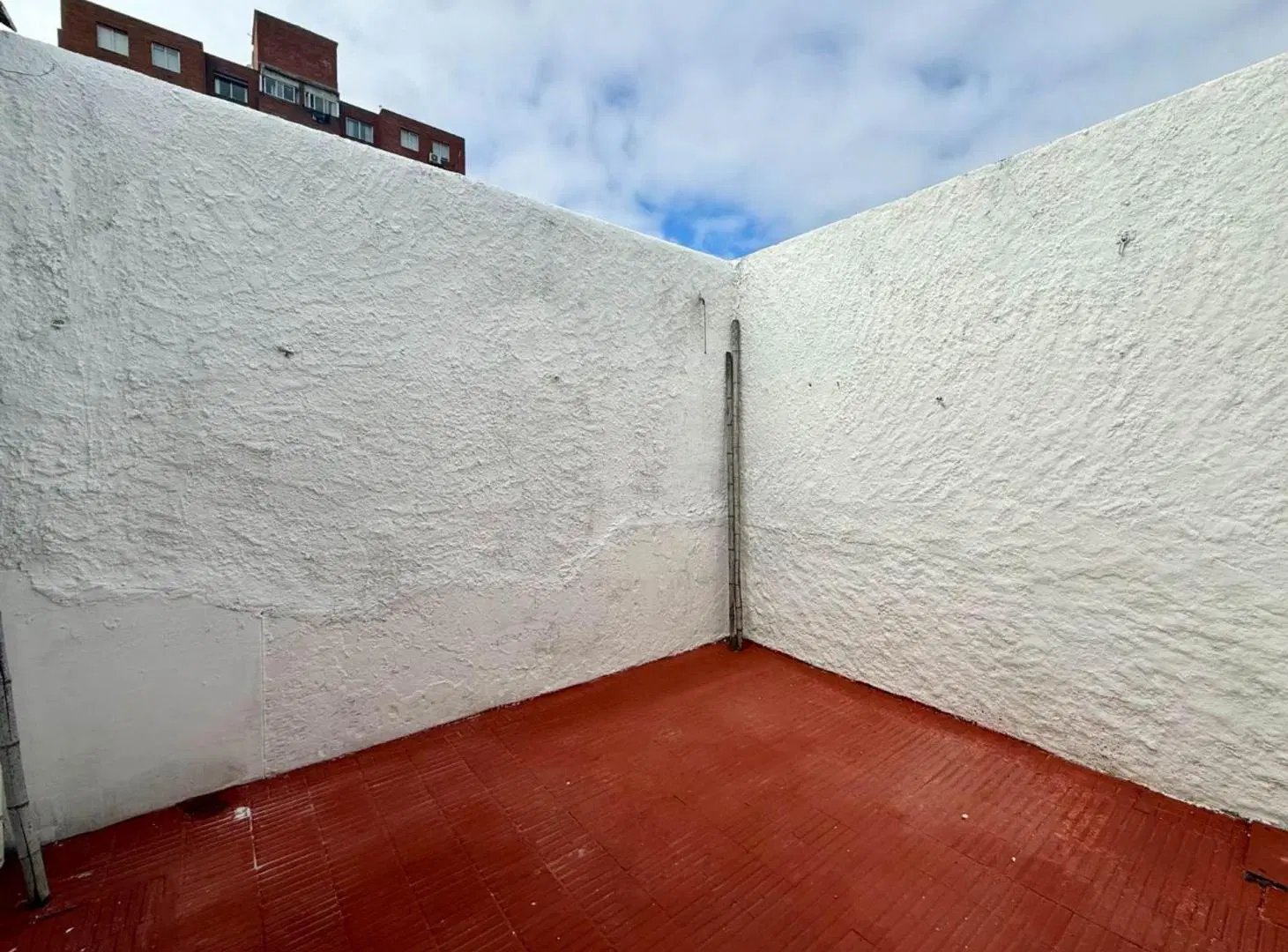 Alquiler casa Cordón 1 dormitorio patio 3