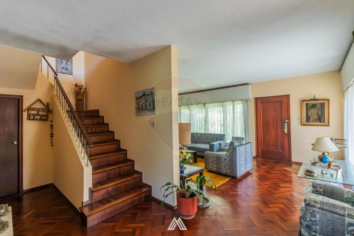 VENTA casa 3dormitorios garaje piscina Punta Gorda 3