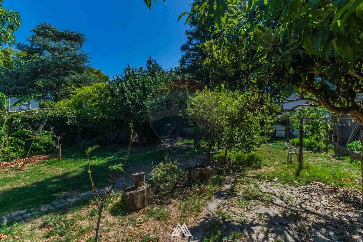 VENTA de terreno en Punta Gorda 750m2 4