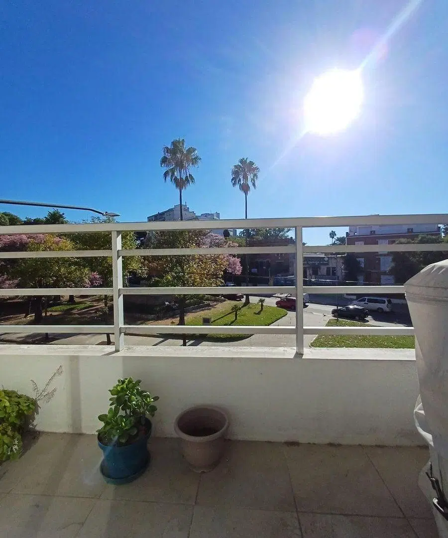 Venta apartamento 2 dormitorios balcón Bella Vista 5