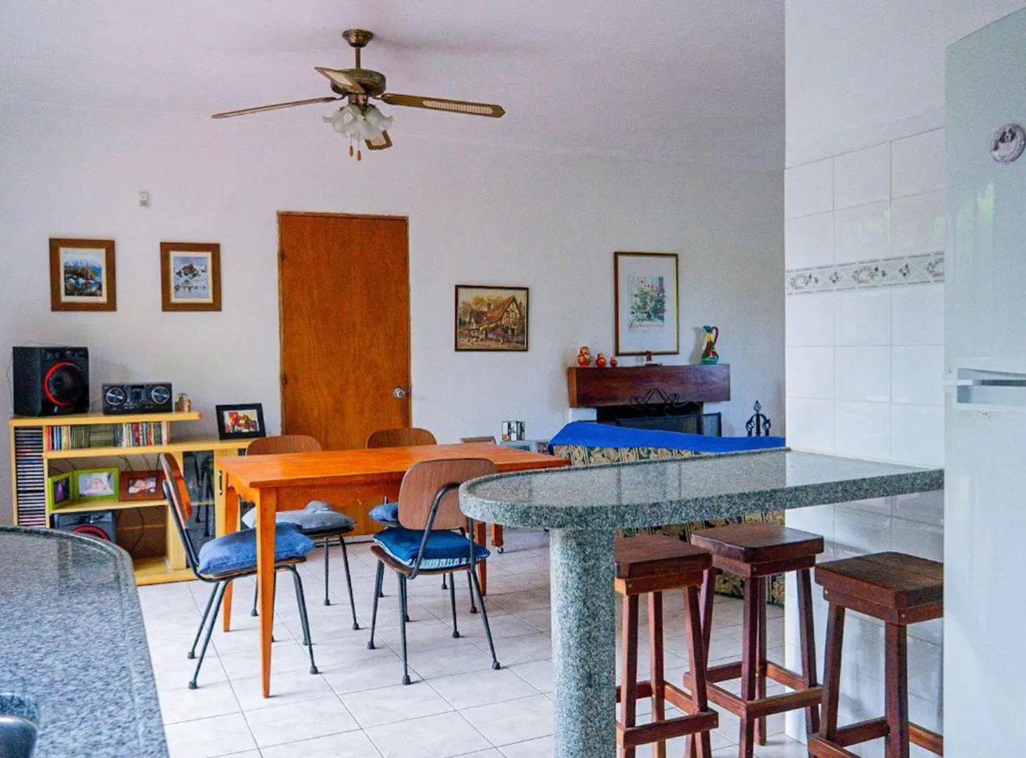 VENTA HERMOSA CASA 4 DORM EN PINEPARK 3