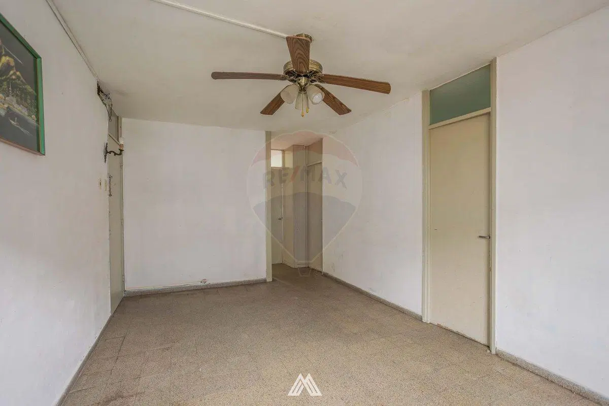 Venta, apto 2D complejo CH INVE 16, Malvin N. 2