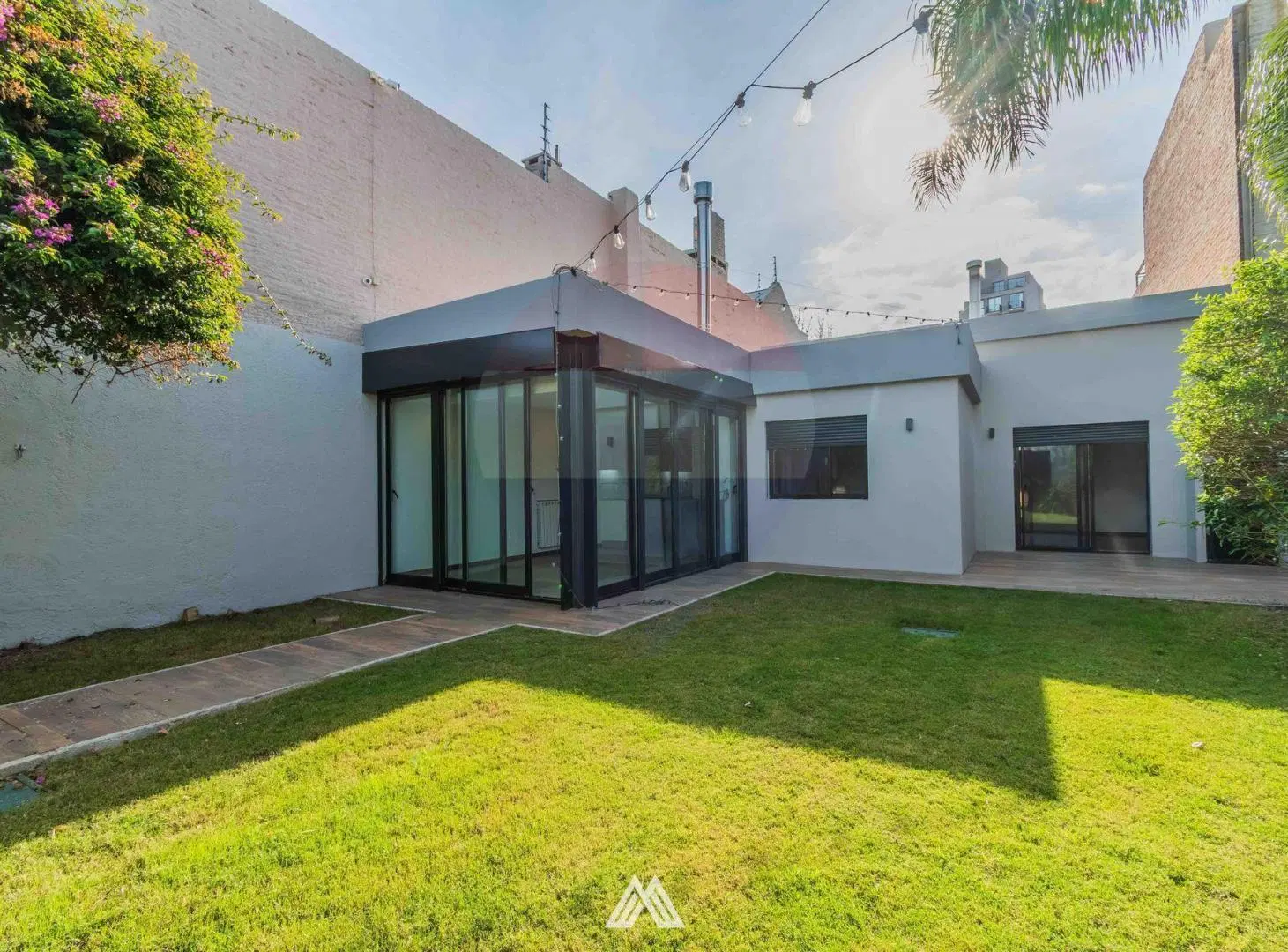 Alquiler casa Pocitos pu Jardín 3 dormitorios 2gje 1