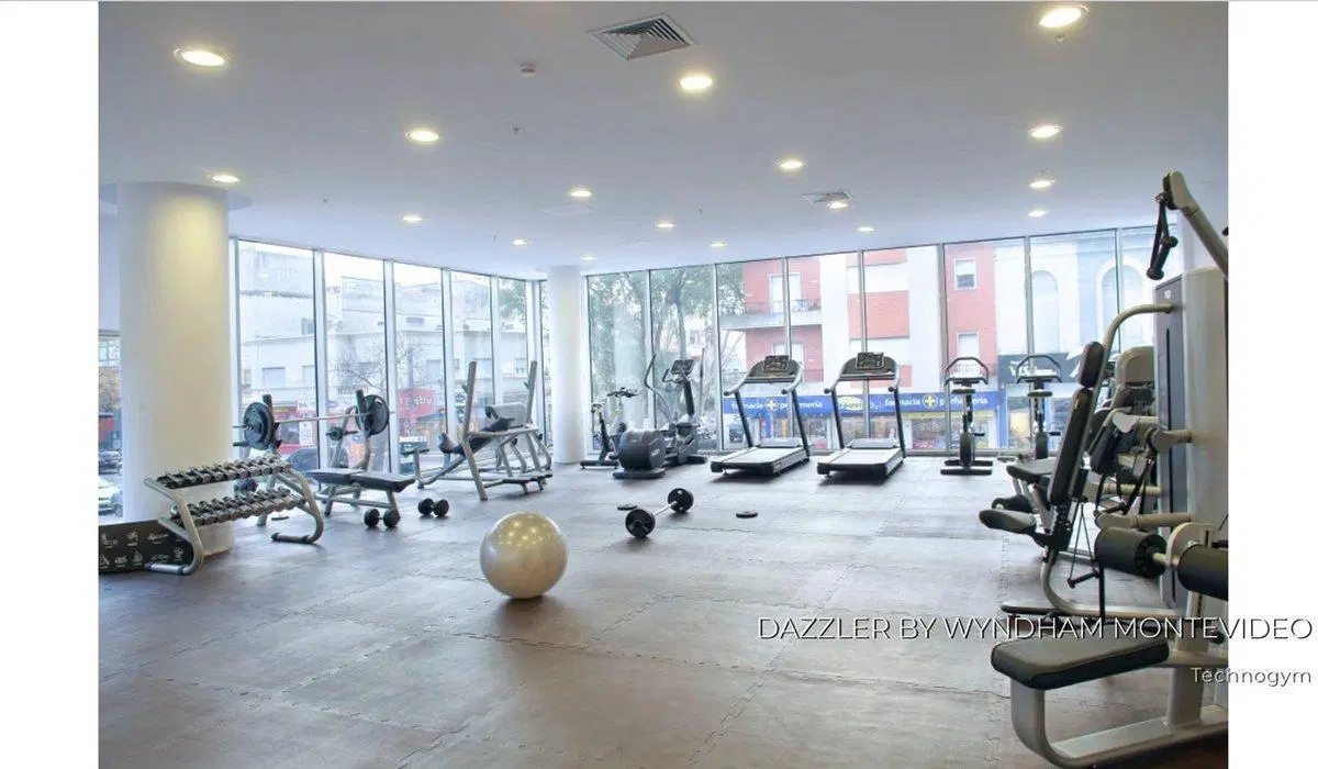VENTA Habitación Hotel DAZZLER, Pocitos 2