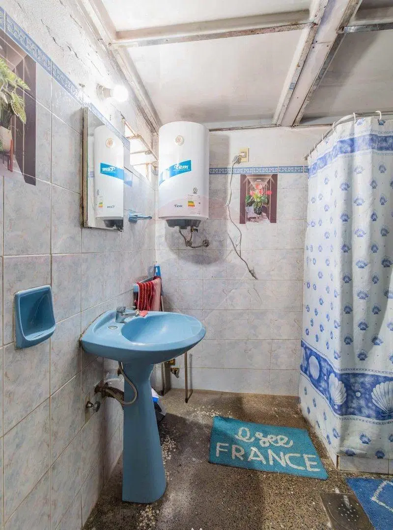 Venta de casa dos dormitorios con cochera en Pando 3