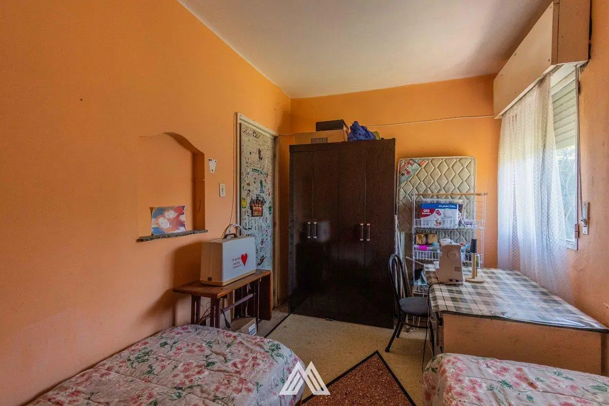 Venta casa 2 dorm. + apto + barbacoa Las Acacias 4