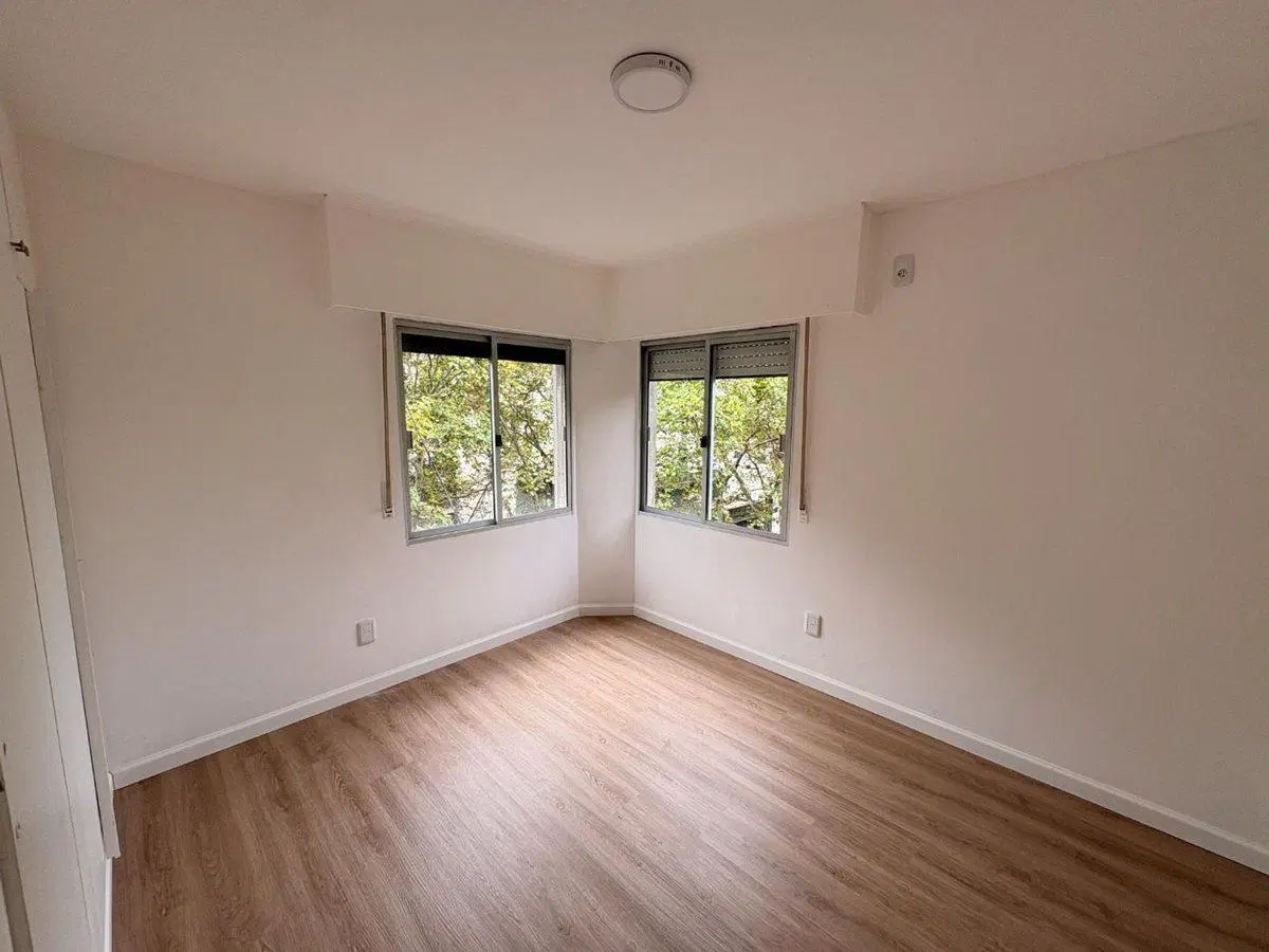 ALQUILER CORDON 2 DORM + BALCON 4