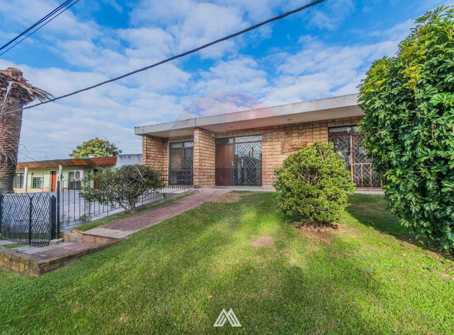VENTA-Casa 3 dorm-parrillero-cochera-ATLANTIDA SUR 2
