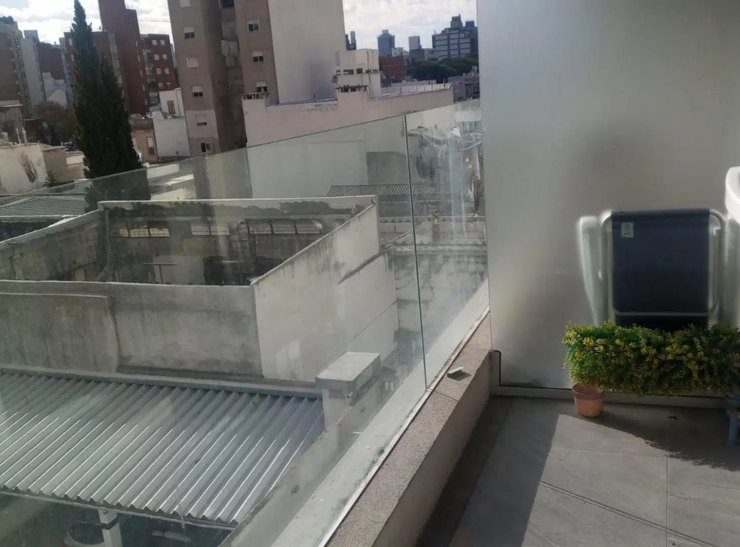 Alquiler Cordón apartamento 1 dormitorio c/ balcón 3