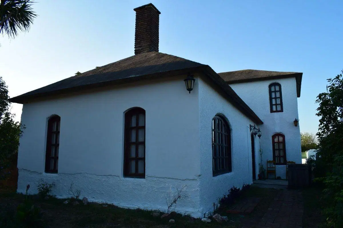 Venta gran casa de 4 dormitorios en Barros Blancos 5